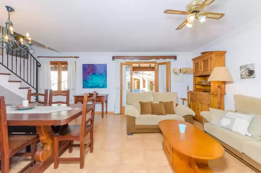 Ferienhaus auf Vivienda unifamiliar entre medianeras, s'Estanyol de Migjorn