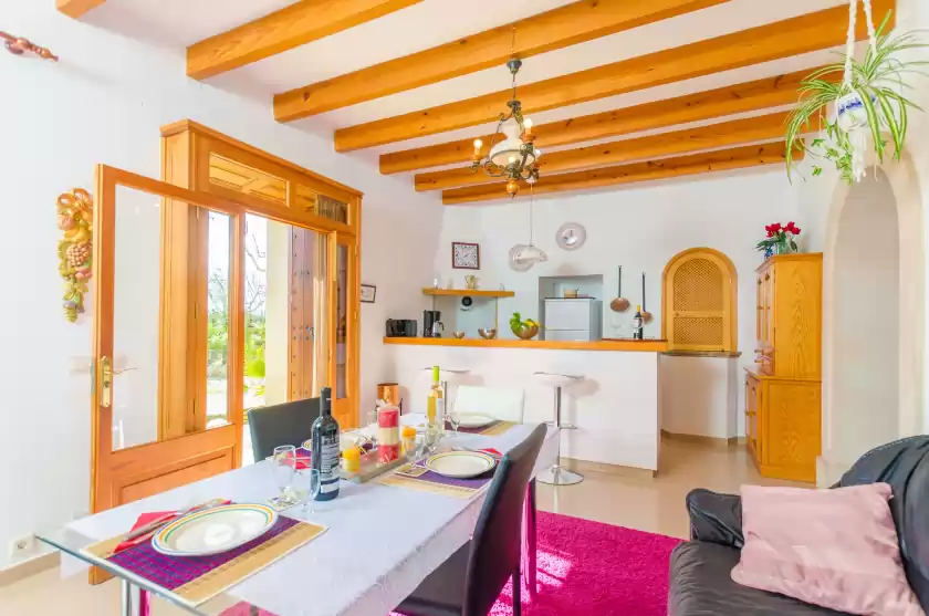 Holiday rentals in Sabor de cas ferrer, Montuïri