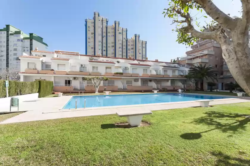 Holiday rentals in Suspiro, Grau i Platja