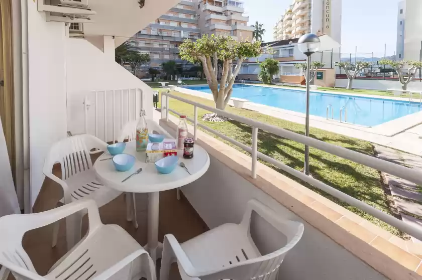 Holiday rentals in Suspiro, Grau i Platja