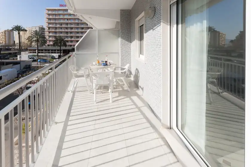 Holiday rentals in Velada, Grau i Platja