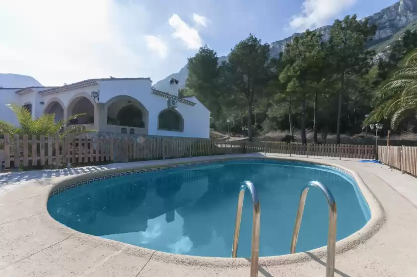 Holiday rentals in Bohemia, Barx