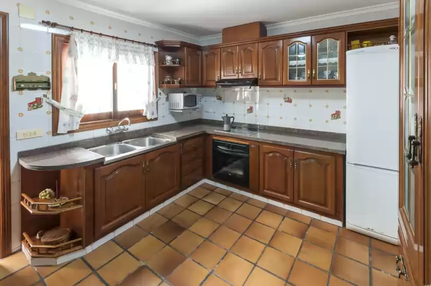 Holiday rentals in Bohemia, Barx