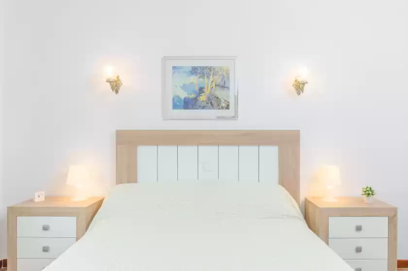 Holiday rentals in Can rosito, s'Illot-Cala Morlanda