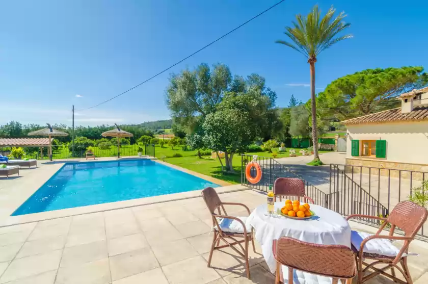 Holiday rentals in Casa naranjos, Manacor