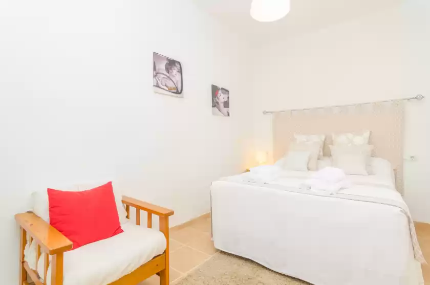 Holiday rentals in Casa naranjos, Manacor