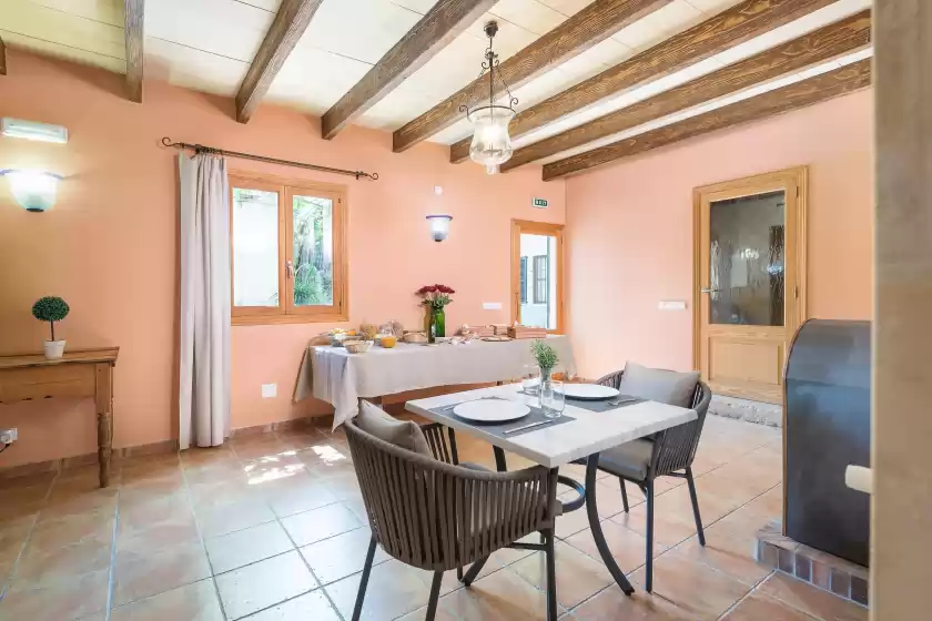 Holiday rentals in Sa parellada - gold, Moscari