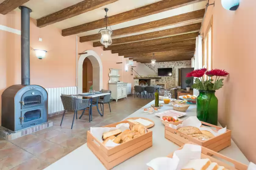Holiday rentals in Sa parellada - gold, Moscari