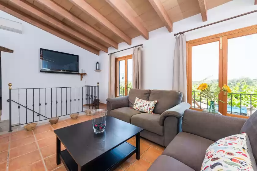 Holiday rentals in Sa parellada - gold, Moscari