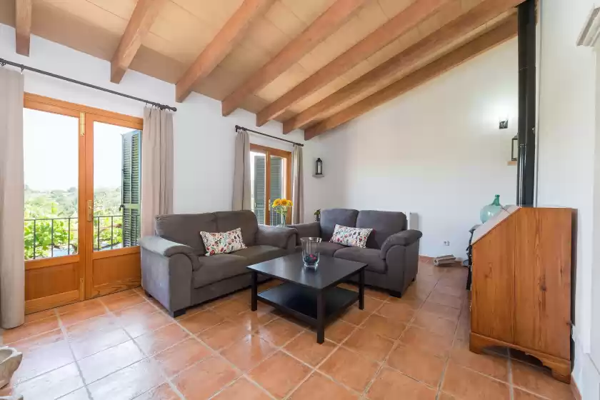 Holiday rentals in Sa parellada - deluxe, Moscari