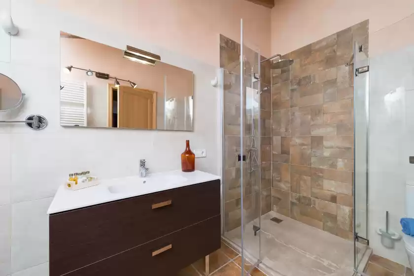 Holiday rentals in Sa parellada - deluxe, Moscari