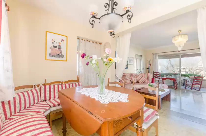 Holiday rentals in Es verger, Son Serra de Marina