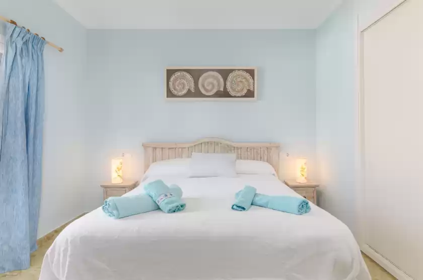 Holiday rentals in Es verger, Son Serra de Marina