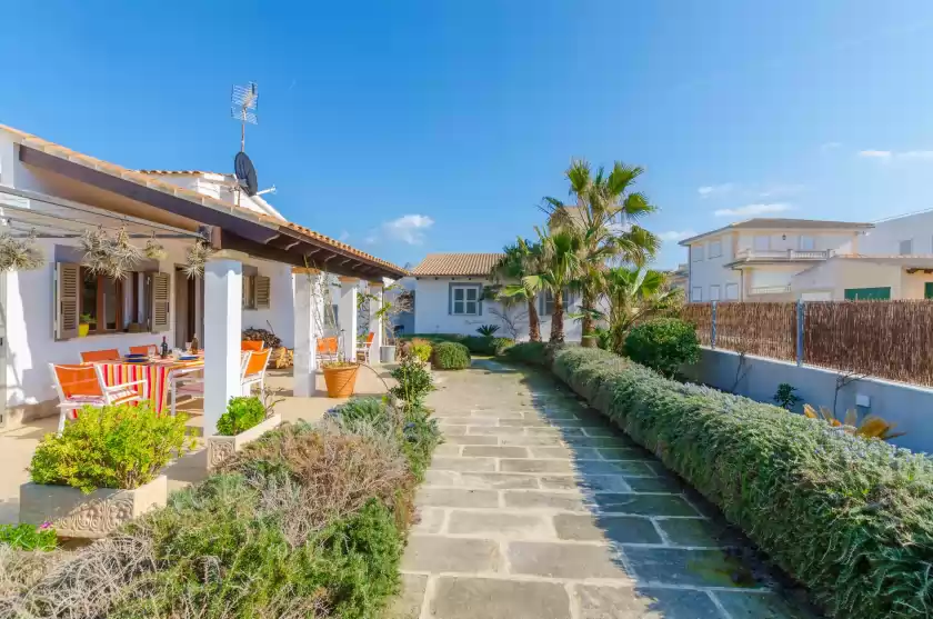 Holiday rentals in Es verger, Son Serra de Marina