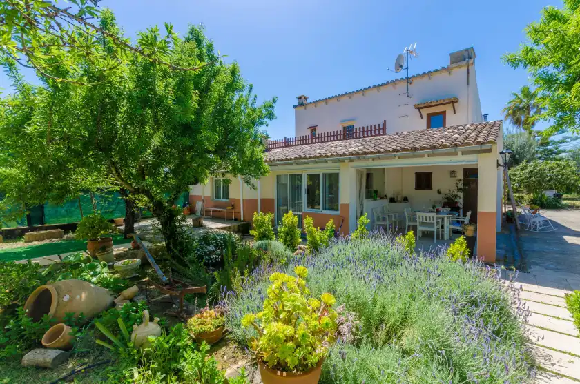 Holiday rentals in Ca na margalida (villa campanet), Campanet