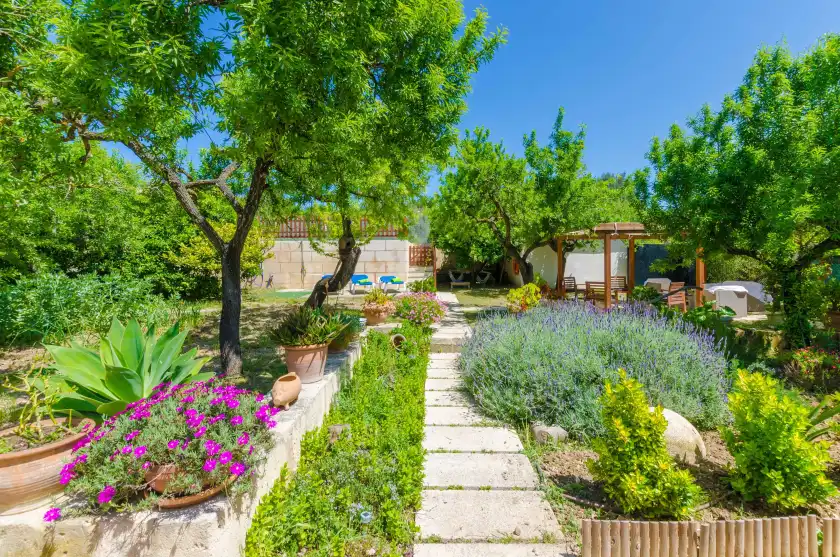 Holiday rentals in Ca na margalida (villa campanet), Campanet
