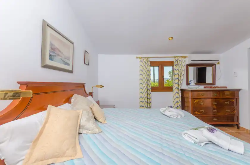 Holiday rentals in Ca na margalida (villa campanet), Campanet