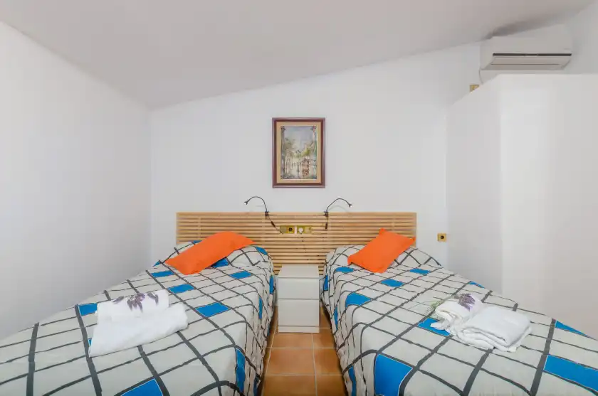 Holiday rentals in Ca na margalida (villa campanet), Campanet