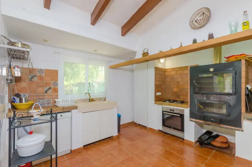 Holiday rentals in Ca na margalida (villa campanet), Campanet