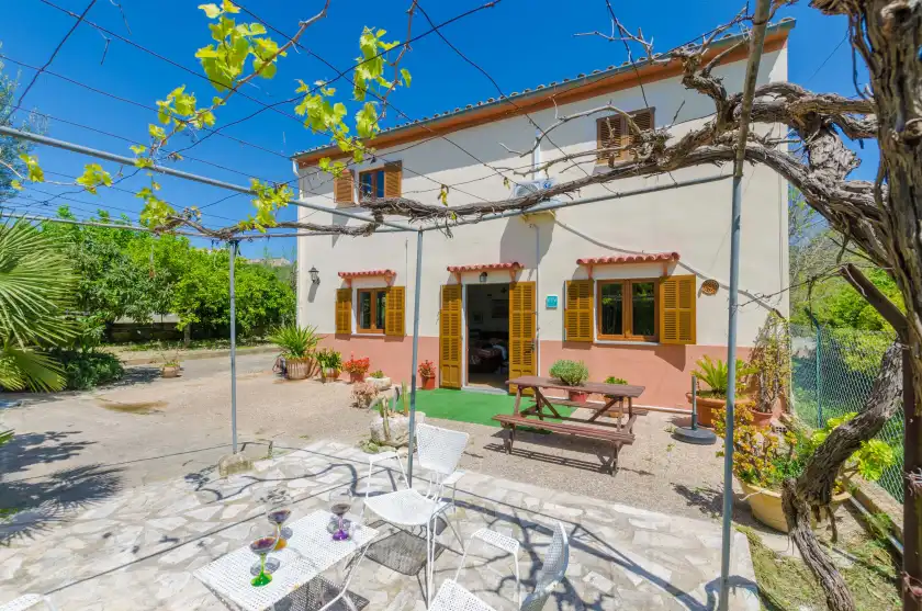 Holiday rentals in Ca na margalida (villa campanet), Campanet