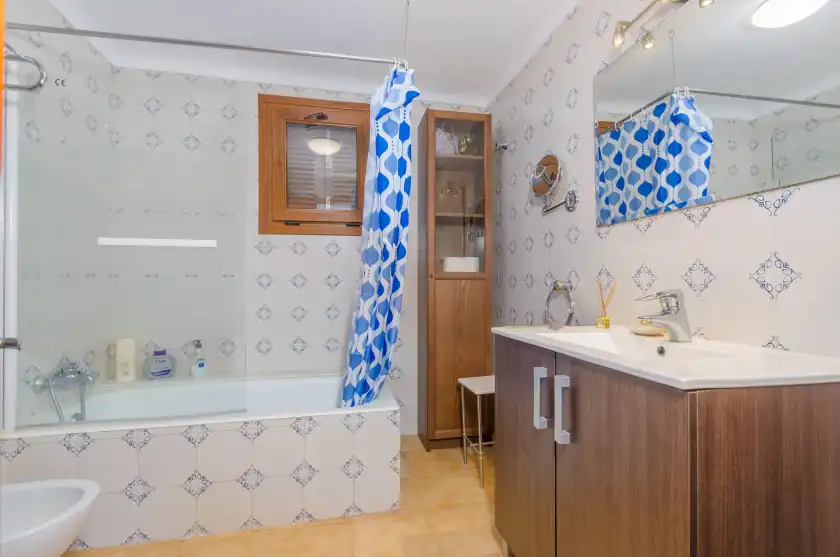 Holiday rentals in Ca na margalida (villa campanet), Campanet