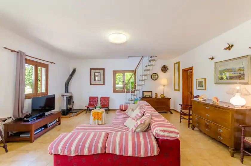 Holiday rentals in Ca na margalida (villa campanet), Campanet