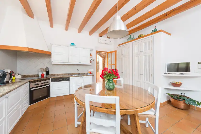 Holiday rentals in Sa finqueta, Sóller