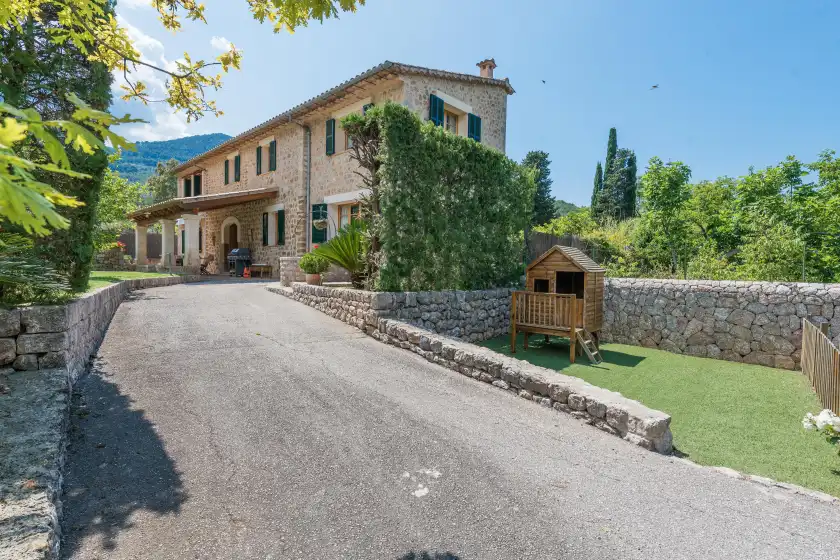 Holiday rentals in Sa finqueta, Sóller