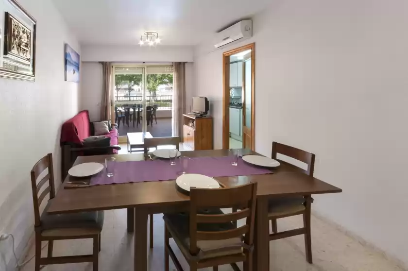 Holiday rentals in Ilusion, Grau i Platja