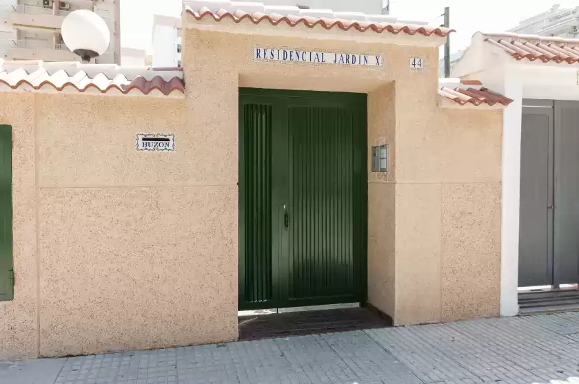 Holiday rentals in Ilusion, Grau i Platja