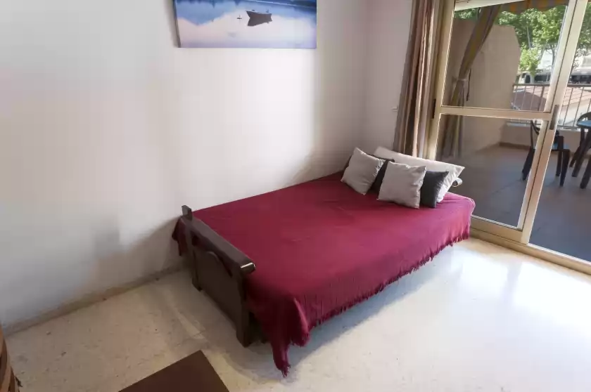 Holiday rentals in Ilusion, Grau i Platja
