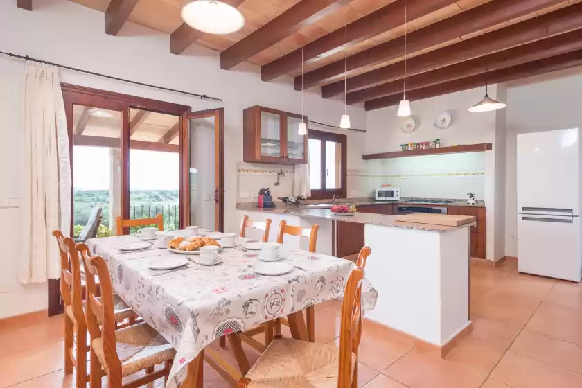 Holiday rentals in Es nivet, Son Carrió