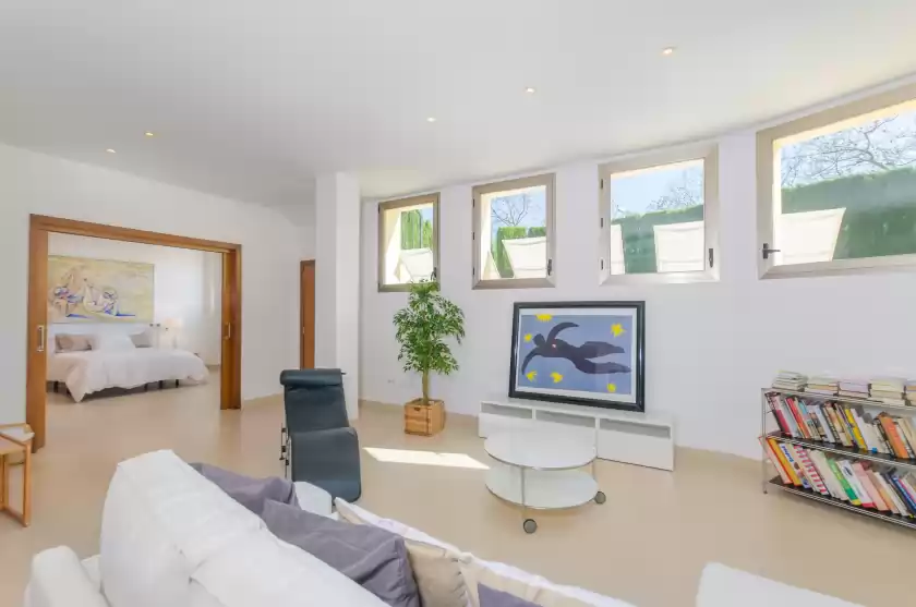 Holiday rentals in Villa arabella, sa Vileta