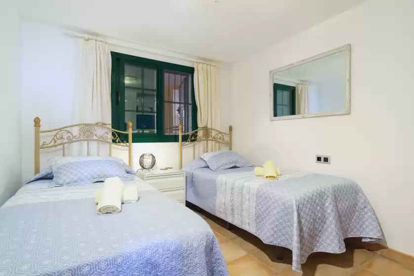 Ferienhaus auf Arlequin, l'Olla
