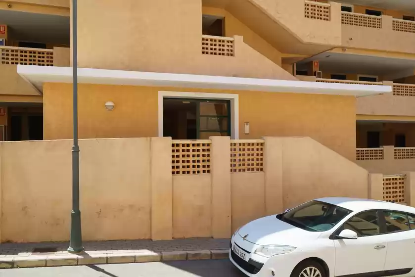 Ferienhaus auf Arlequin, l'Olla