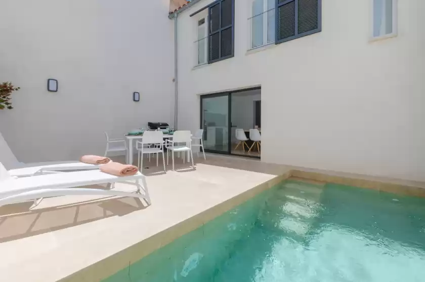 Holiday rentals in Na valenta, Artà
