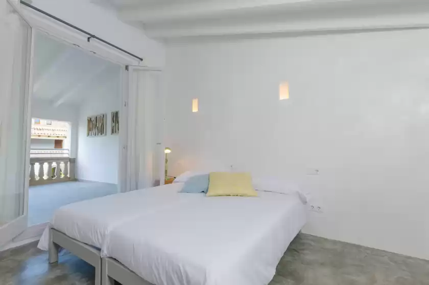 Holiday rentals in Na valenta, Artà