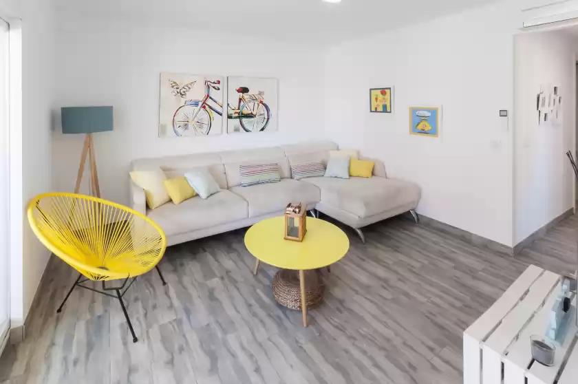 Holiday rentals in Venus, Grau i Platja