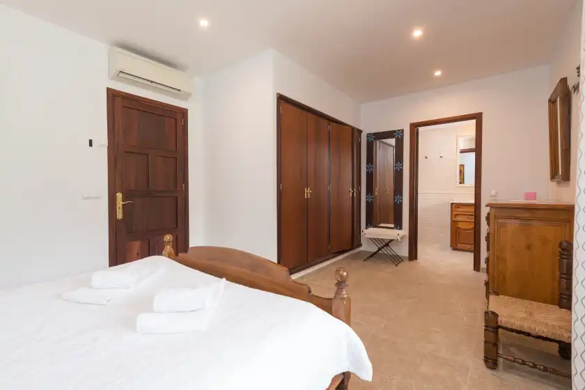 Holiday rentals in La sort (sa sort den tomeu), Urbanització la Font
