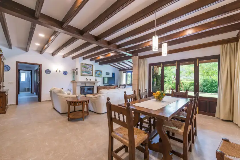 Holiday rentals in La sort (sa sort den tomeu), Urbanització la Font