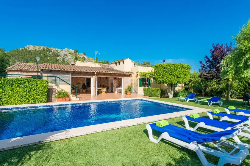 Holiday rentals in La sort (sa sort den tomeu), Urbanització la Font
