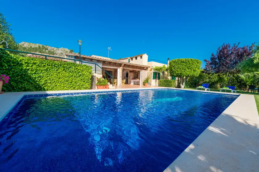 Holiday rentals in La sort (sa sort den tomeu), Urbanització la Font