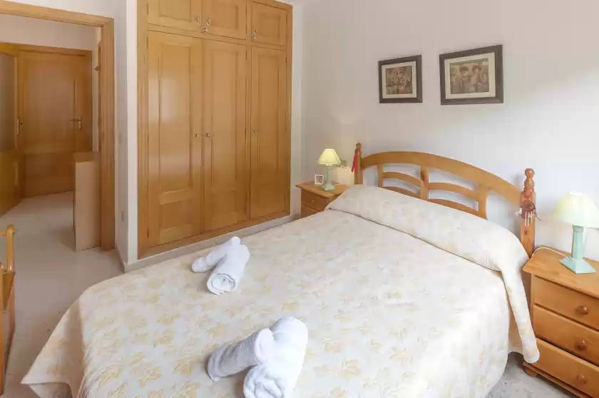 Alquiler vacacional en Kosmos, Grau i Platja