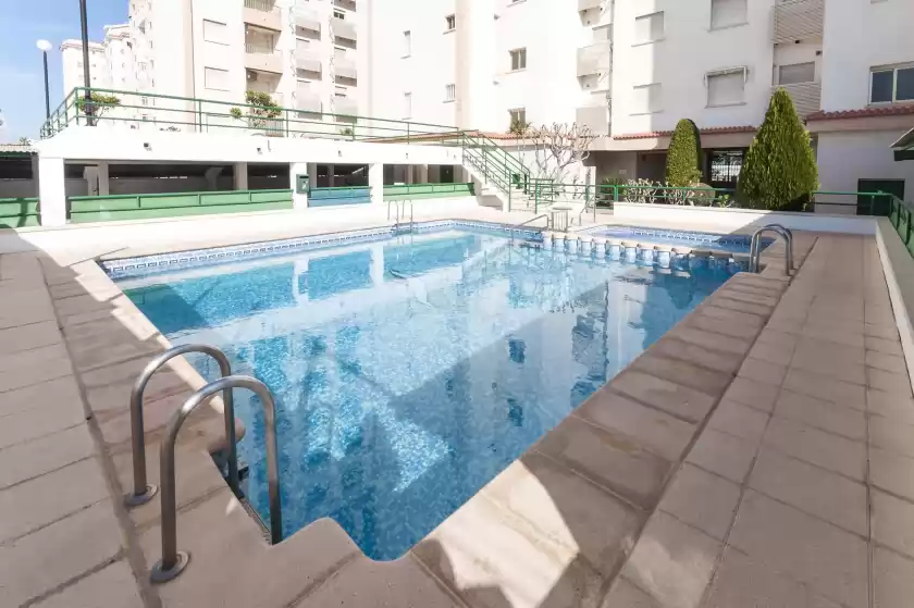 Alquiler vacacional en Kosmos, Grau i Platja