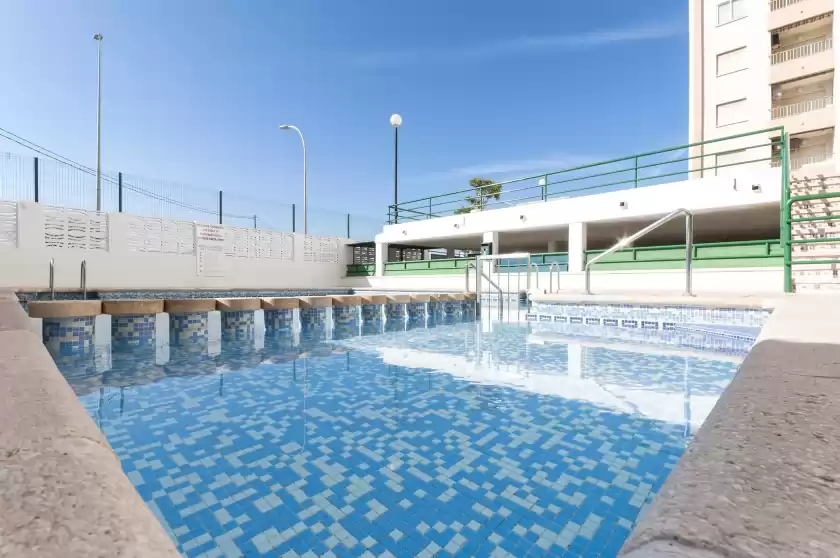 Alquiler vacacional en Kosmos, Grau i Platja