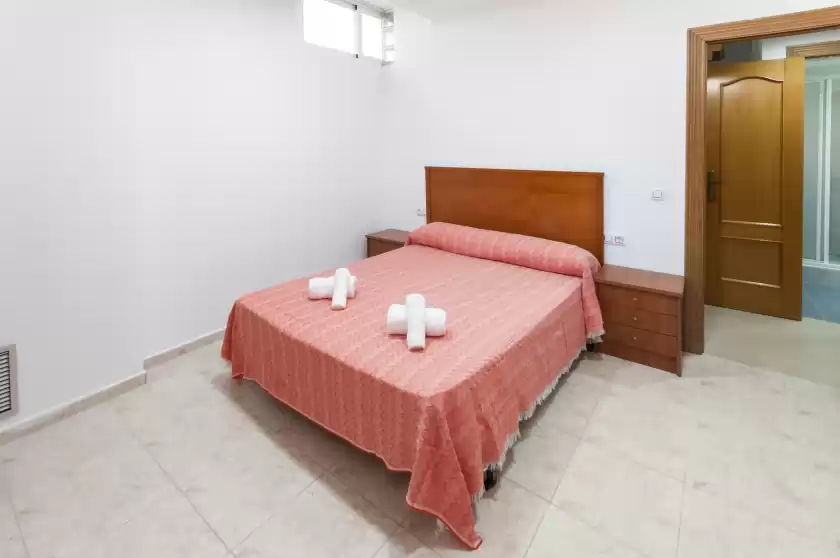 Ferienhaus auf Medialuna, Grau i Platja