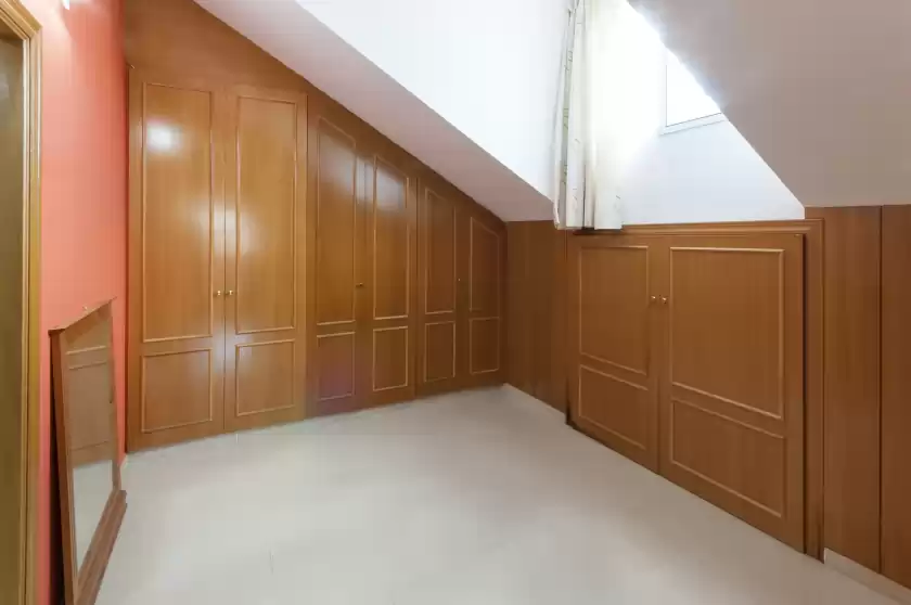 Ferienhaus auf Medialuna, Grau i Platja