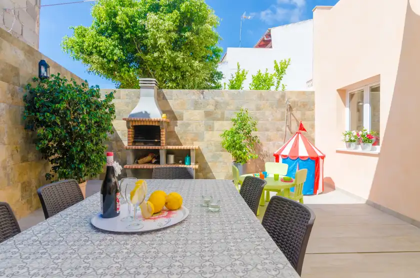 Holiday rentals in Ca na xisca (ca na xisqueta), Porreres