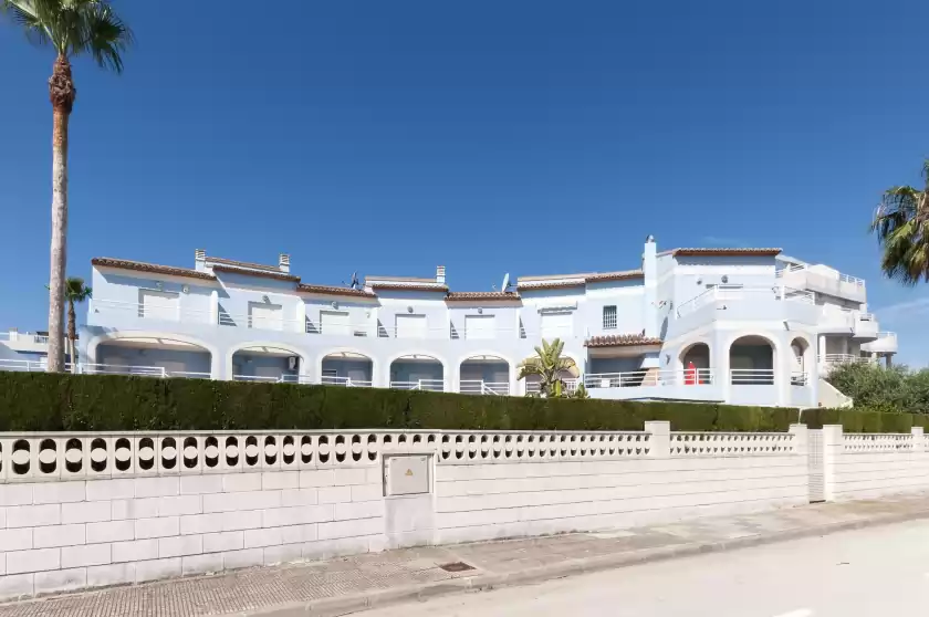Holiday rentals in Bullent, Urbanització Platja d'Oliva