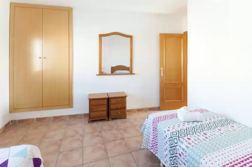 Holiday rentals in Bullent, Urbanització Platja d'Oliva